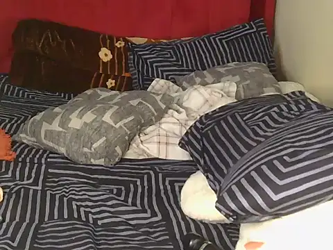 Snapshot of YummyMelanin117 chatting on 01-06-26, 07:17 YummyMelanin117 online show from 01-06-26, 07:17