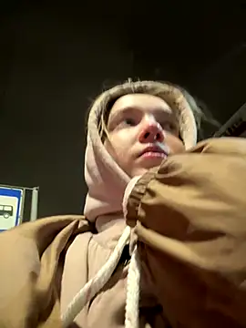 bambi lu online show from 11-20-25, 05:01