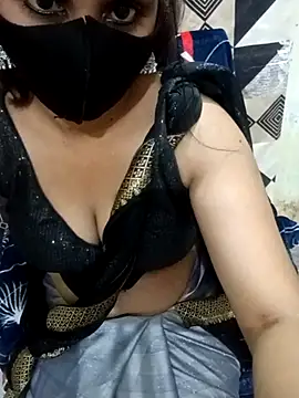 Snapshot of Summi-G chatting on 03-23-25, 06:16 Summi-G online show from 03-23-25, 06:16