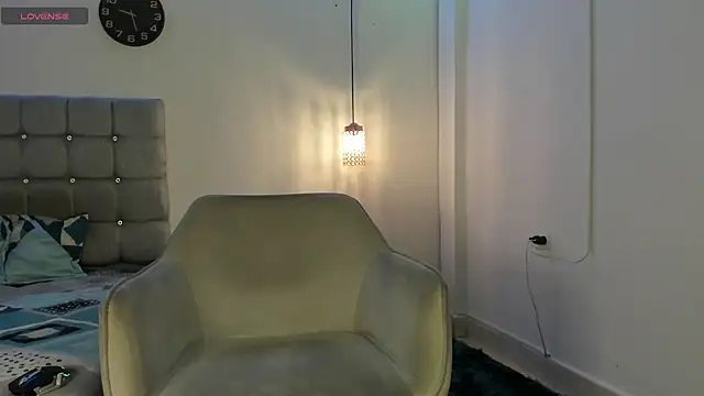 Snapshot of samxx_muscle chatting on 11-13-25, 02:49 samxx muscle online show from 11-13-25, 02:49