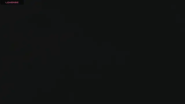 Snapshot of samxx_muscle chatting on 12-04-25, 02:04 samxx muscle online show from 12-04-25, 02:04