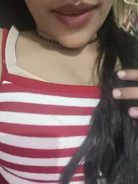 Eshwari Chopra online show from 07-20-26, 02:48