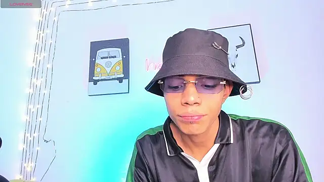 candyandmarilyn online show from 12-18-25, 09:21