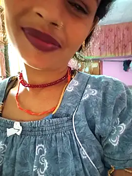 Eshna Dabral online show from 10-22-25, 02:34