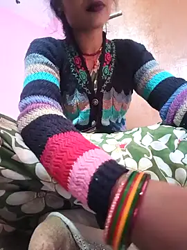 Eshna Dabral online show from 11-26-25, 01:39