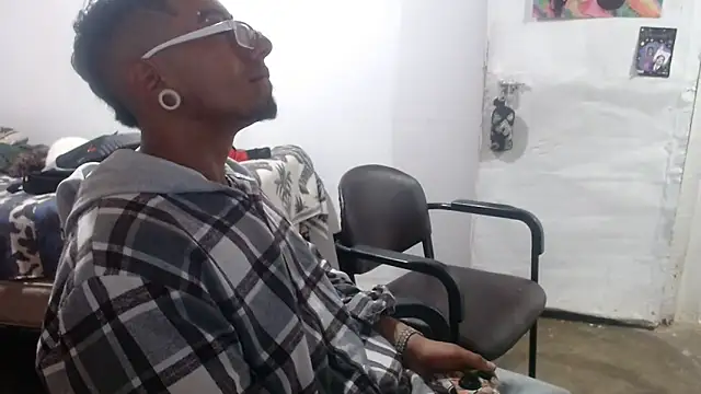 Cobra  Egipcia online show from 10-16-25, 12:33