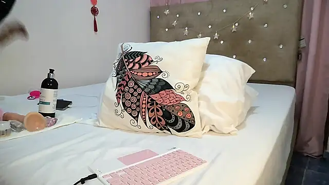 sofia8428 online show from 03-30-26, 12:22