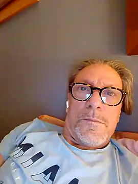 Deddyitalia3p online show from 10-01-25, 08:15