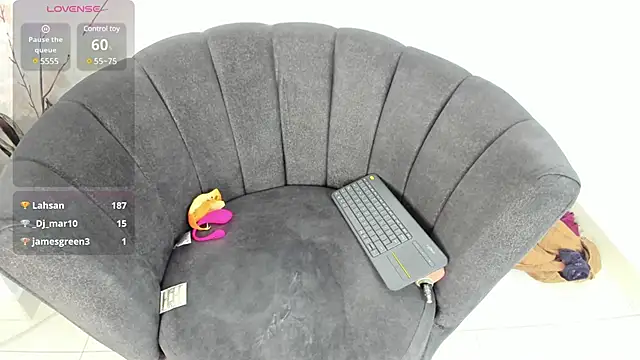 Elaine87  online show from 03-23-25, 02:26