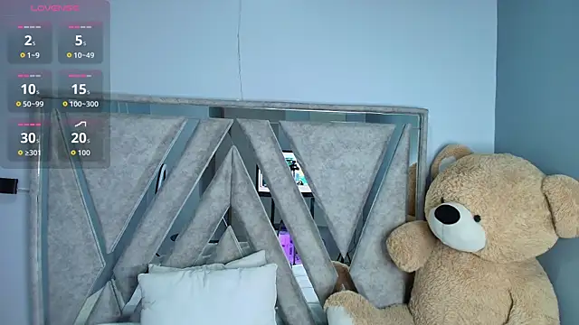 Elaine87  online show from 09-25-25, 10:46