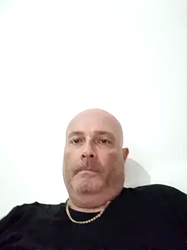 Snapshot of Alexis_Bull chatting on 09-24-25, 11:13 Alexis Bull online show from 09-24-25, 11:13