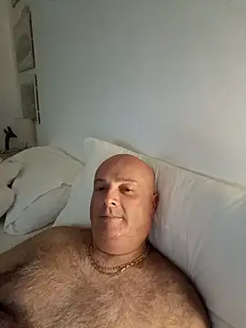 Snapshot of Alexis_Bull chatting on 10-13-25, 12:43 Alexis Bull online show from 10-13-25, 12:43