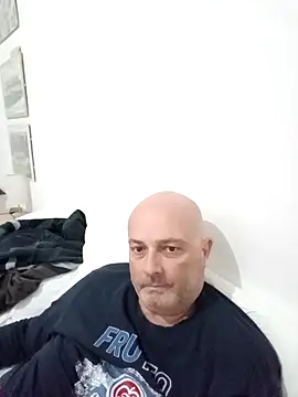 Snapshot of Alexis_Bull chatting on 10-23-25, 11:09 Alexis Bull online show from 10-23-25, 11:09