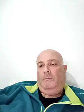 Snapshot of Alexis_Bull chatting on 11-02-25, 04:53 Alexis Bull online show from 11-02-25, 04:53