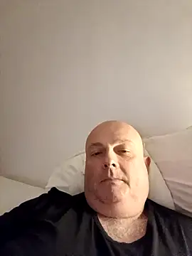 Snapshot of Alexis_Bull chatting on 03-21-26, 11:19 Alexis Bull online show from 03-21-26, 11:19