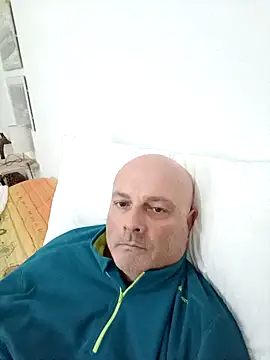 Snapshot of Alexis_Bull chatting on 03-23-26, 11:14 Alexis Bull online show from 03-23-26, 11:14