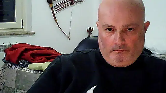Snapshot of Alexis_Bull chatting on 03-24-26, 02:55 Alexis Bull online show from 03-24-26, 02:55