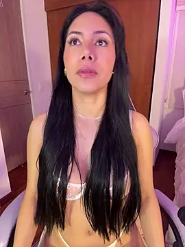 ArianaReynoldss online show from 06-22-26, 10:01