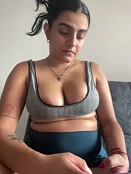 carlafox05 online show from 05-25-26, 07:31
