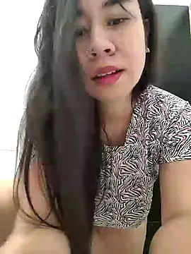 Yuli Mars online show from 11-27-25, 04:31