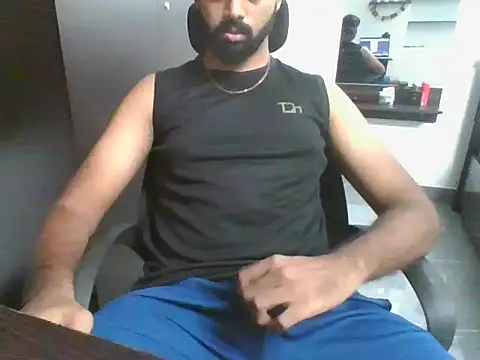 lovelyakash69 online show from 05-22-26, 08:21
