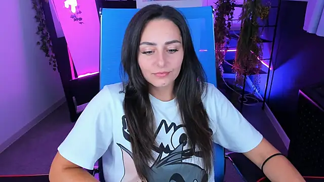 ValeriiMills online show from 09-08-25, 02:38