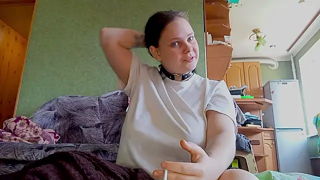 SweetPiggyx online show from 04-17-26, 09:12