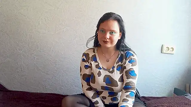 SweetPiggyx online show from 06-02-26, 01:35