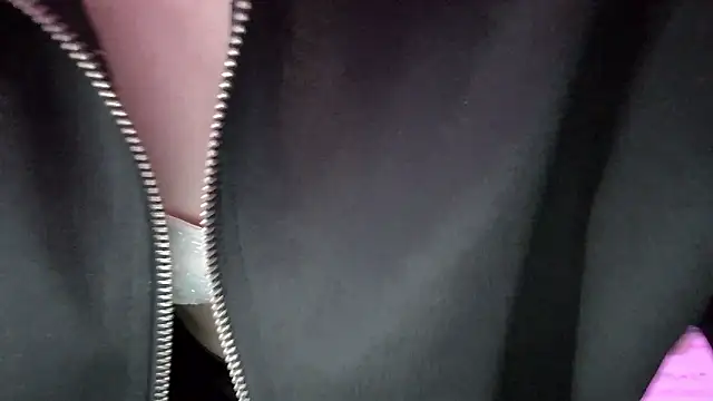 Snapshot of egsr_ chatting on 09-13-25, 08:25 egsr online show from 09-13-25, 08:25