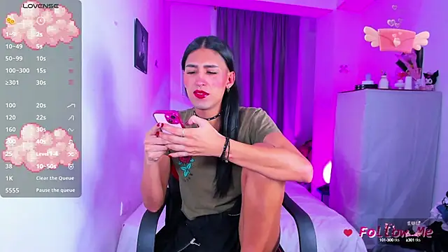 Snapshot of SkylerBennet chatting on 09-12-25, 03:50 SkylerBennet online show from 09-12-25, 03:50