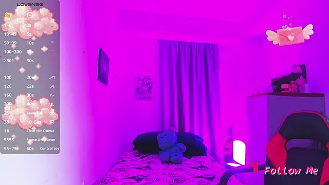 Snapshot of SkylerBennet chatting on 11-24-25, 03:28 SkylerBennet online show from 11-24-25, 03:28