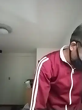 Snapshot of SunkLupus chatting on 02-28-26, 03:40 SunkLupus online show from 02-28-26, 03:40