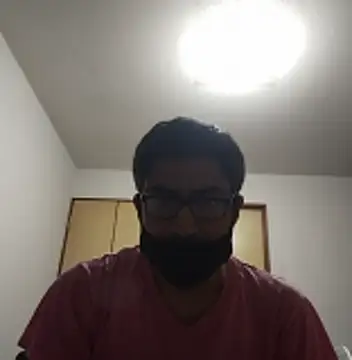 Snapshot of SunkLupus chatting on 04-17-26, 01:03 SunkLupus online show from 04-17-26, 01:03