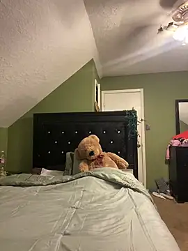 bankruptbabe online show from 03-23-25, 08:15