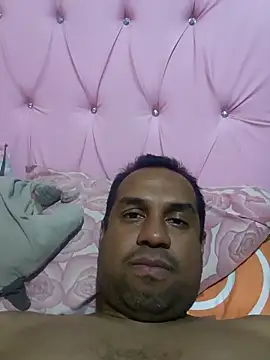 elnegro707070 online show from 11-04-25, 02:54