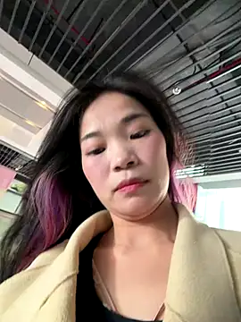 AiBanana online show from 12-17-25, 07:25