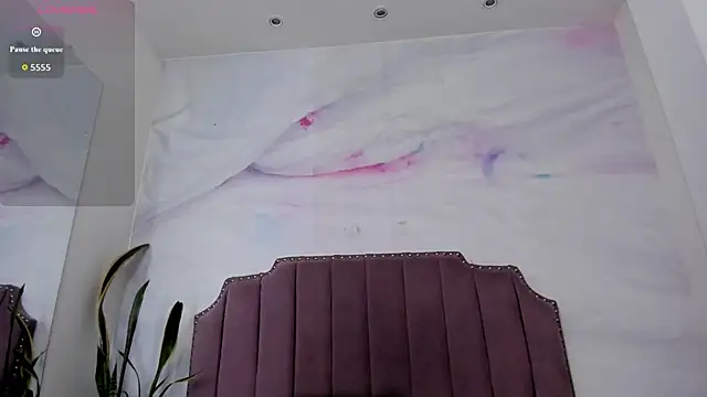 Snapshot of Dulce_Quintana chatting on 11-11-25, 12:27 Dulce Quintana online show from 11-11-25, 12:27