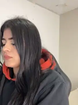 Kariina  69 online show from 11-13-25, 04:11