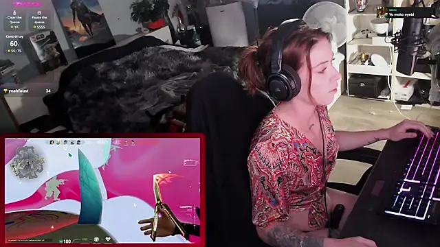 Horny Makima online show from 09-11-25, 11:32