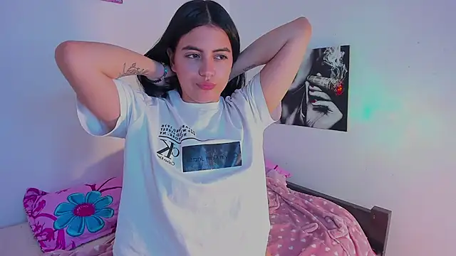 mialeia01 online show from 09-14-25, 06:07