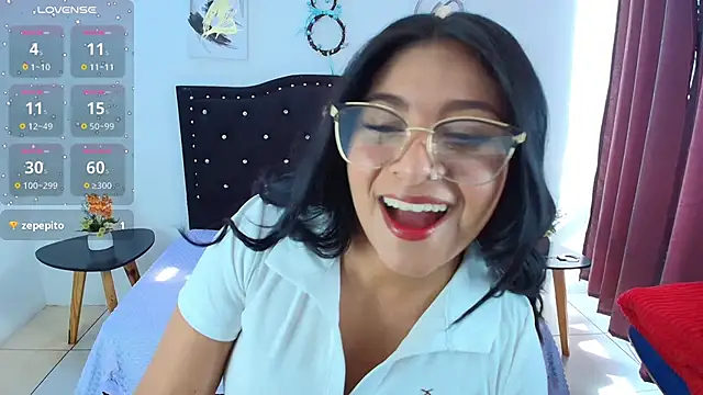 Ariana F W online show from 09-17-25, 01:35