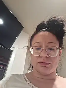 Snapshot of kinkikatie69 chatting on 02-13-26, 10:00 kinkikatie69 online show from 02-13-26, 10:00