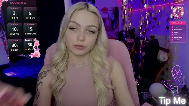 LinaLirian online show from 04-14-26, 10:10