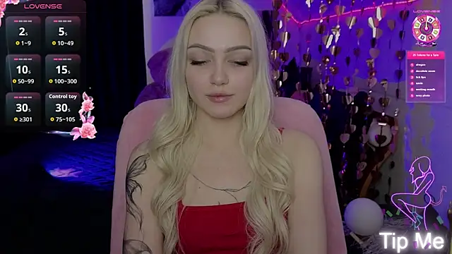 LinaLirian online show from 04-16-26, 10:16