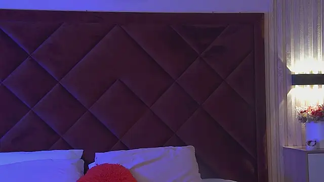 StacyHarland online show from 10-09-25, 04:32