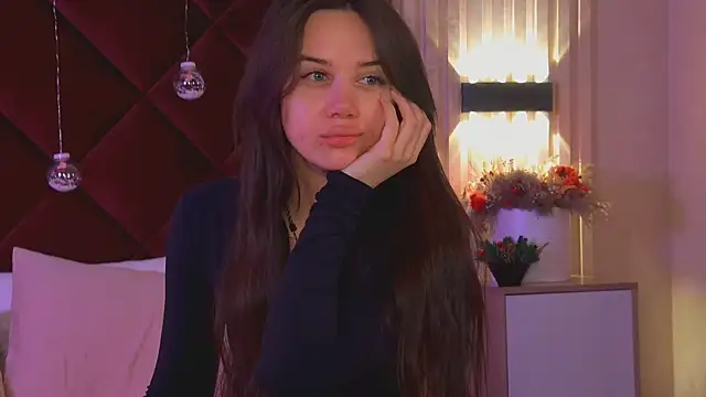 Snapshot of StacyHarland chatting on 12-22-25, 04:42 StacyHarland online show from 12-22-25, 04:42