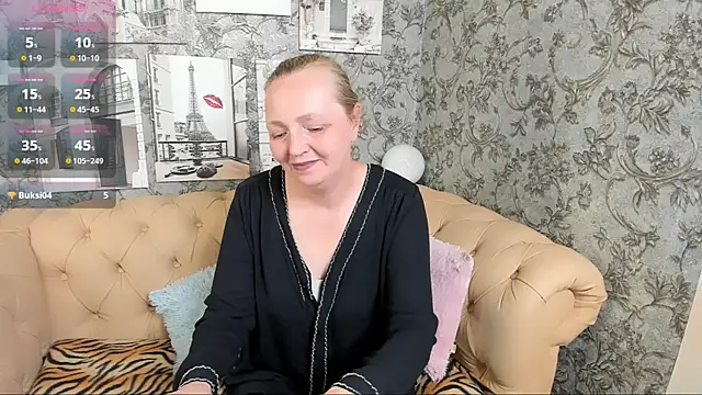 Snapshot of Karen_Villis chatting on 06-29-26, 09:59 Karen Villis online show from 06-29-26, 09:59