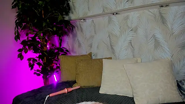 Candy Cansew online show from 03-21-26, 01:10