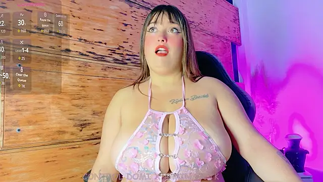 Alicee stone  online show from 11-26-25, 08:21