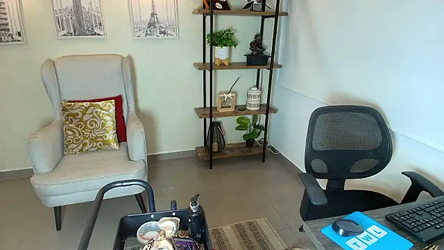  Victoria Collins online show from 03-26-26, 11:38